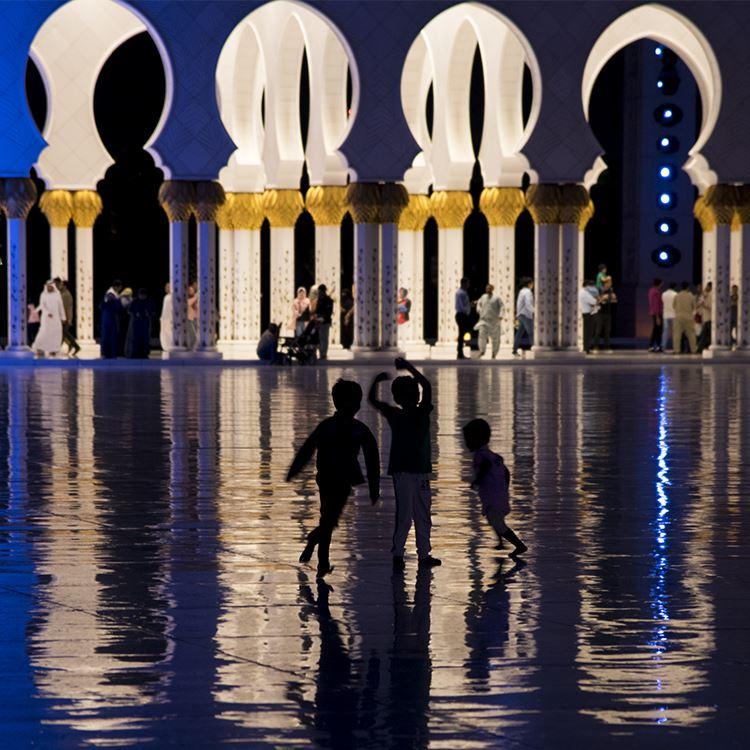 02 01 01 Abu Dhabi Sheikh Zayed Mosque 1 IG.jpg
